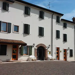 Relais Corte Pontigliardo , Colà Italien
